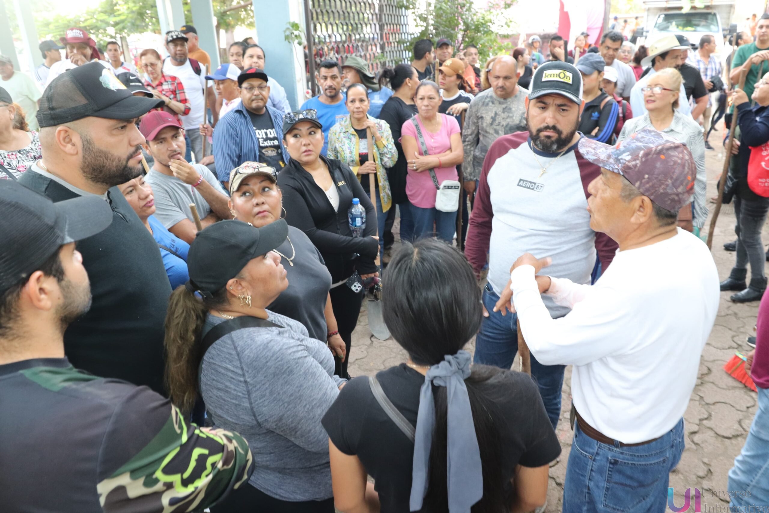 Jornada de Limpieza en el Panteón de Apatzingán